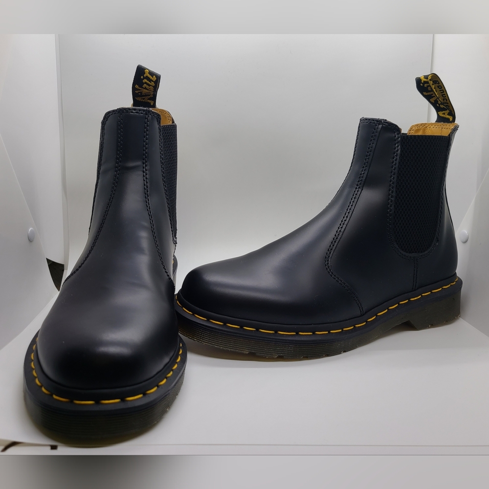 Dr. Marten, Black Boot, Size 7 men / 8 women